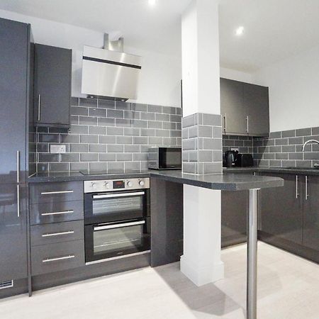Premium Apartments Thatcham Broadway Ngoại thất bức ảnh