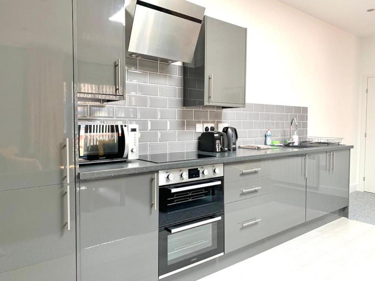 Premium Apartments Thatcham Broadway Ngoại thất bức ảnh